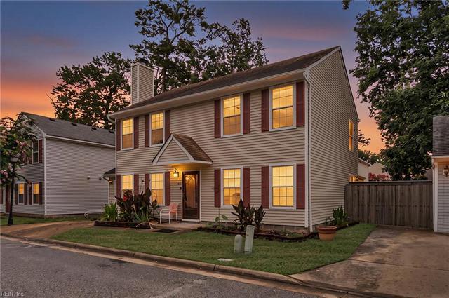 204 Old Bridge Ct, Newport News, VA 23608