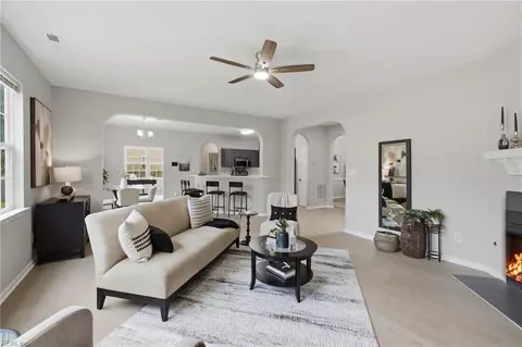 835 Wyemouth Dr, Newport News, VA 23602