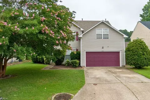 835 Wyemouth Dr, Newport News, VA 23602