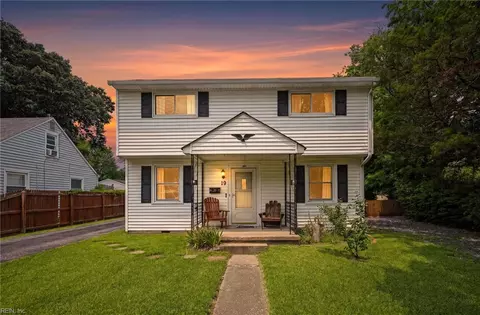 Exterior - 19 E Lamington Rd, Hampton, VA 23669 photo 2 of 9