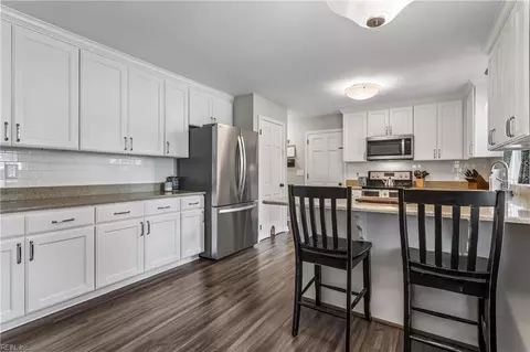 Kitchen - 103 Beale Ave, Smithfield, VA 23430 photo 1 of 4