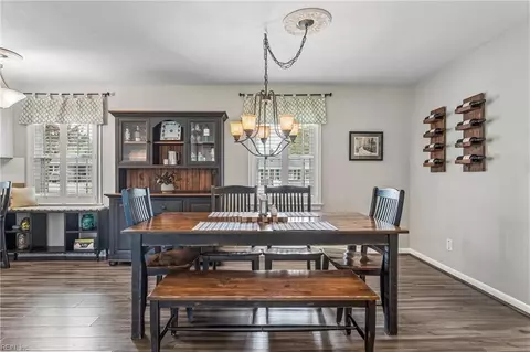 Dining - 103 Beale Ave, Smithfield, VA 23430 photo 2 of 3