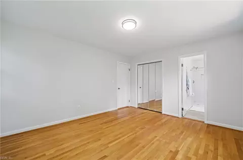 Bedroom - 118 Tanglewood Dr, Hampton, VA 23666 photo 2 of 8