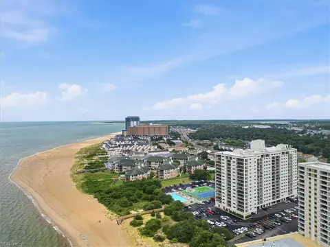 3288 Page Ave #504, Virginia Beach, VA 23451