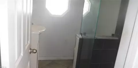 Bath - 3636 Amherst St, Norfolk, VA 23513 photo 1 of 2