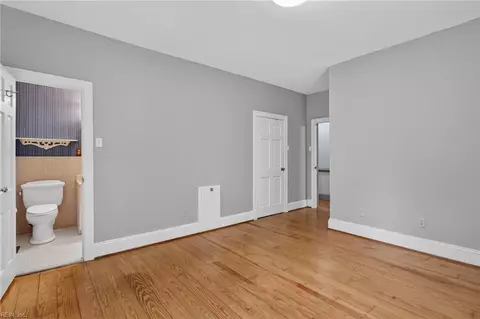 Bedroom - 279 Colonial Trl E, Surry, VA 23883 photo 6 of 7