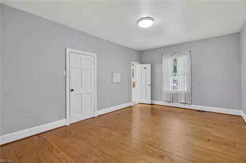 Bedroom - 279 Colonial Trl E, Surry, VA 23883 photo 1 of 7