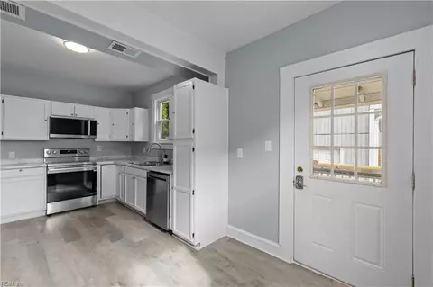Other - 115 E Pembroke Ave, Hampton, VA 23669 photo 6 of 8