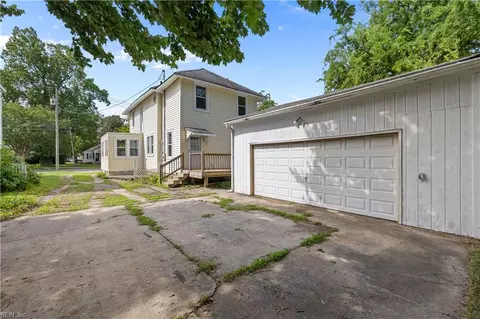 Exterior - 115 E Pembroke Ave, Hampton, VA 23669 photo 3 of 4