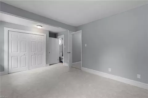 Bedroom - 115 E Pembroke Ave, Hampton, VA 23669 photo 6 of 7