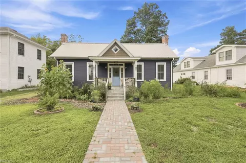 8390 Main St, Ivor, VA 23866