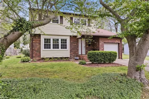 128 Gwynn Cir, Newport News, VA 23602
