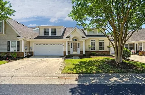 13428 Prince Andrew Trl, Carrollton, VA 23314