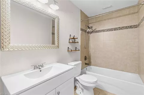 Bath - 325 E Lorengo Ave, Norfolk, VA 23503 photo 1 of 2