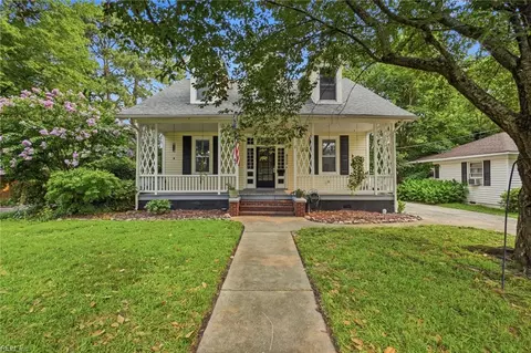 4506 King St, Portsmouth, VA 23707