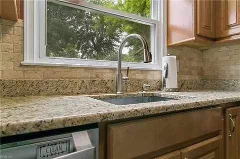 Kitchen - 201 Captains Ct, Hampton, VA 23669 photo 4 of 4