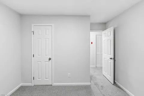 Bedroom - 18 Fort Worth St, Hampton, VA 23669 photo 10 of 12