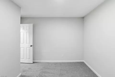 Bedroom - 18 Fort Worth St, Hampton, VA 23669 photo 11 of 12