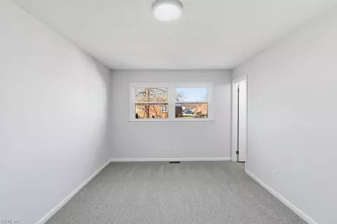 Bedroom - 18 Fort Worth St, Hampton, VA 23669 photo 1 of 12