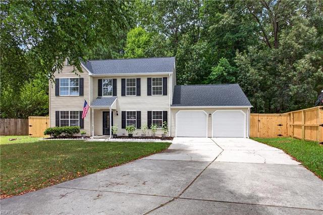902 Sir Lionel Ct, Newport News, VA 23608