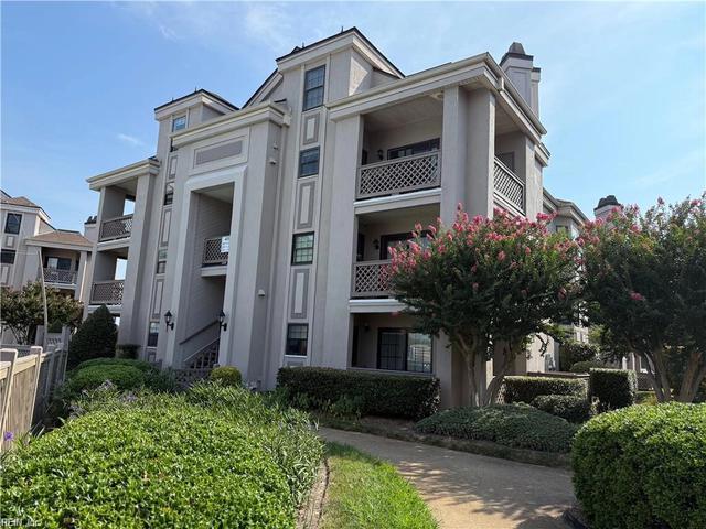 411 Harbour Pt #102, Virginia Beach, VA 23451