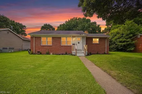 804 Dorset Ave, Portsmouth, VA 23701