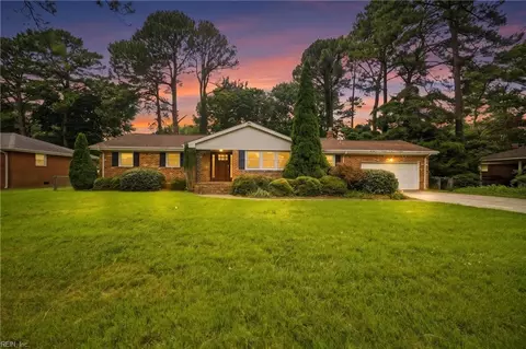 653 Edwin Dr, Virginia Beach, VA 23462