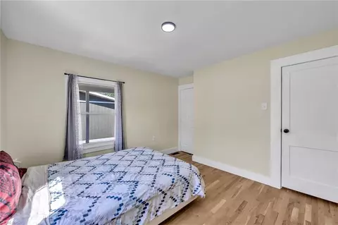 Bedroom - 401 Glendale Rd, Hampton, VA 23661 photo 15 of 16