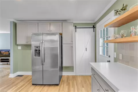Kitchen - 401 Glendale Rd, Hampton, VA 23661 photo 2 of 2