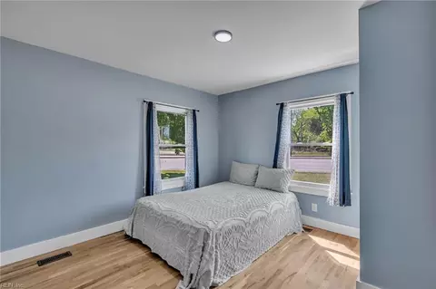 Bedroom - 401 Glendale Rd, Hampton, VA 23661 photo 13 of 16
