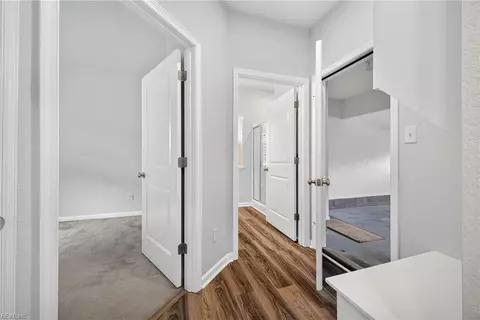 Entry Way - 117 Blessing Cir, Suffolk, VA 23434 photo 6 of 10