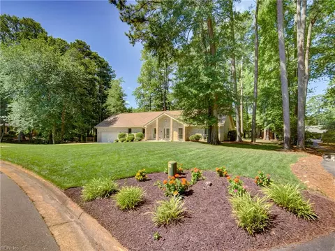 1277 Mossy Oaks Ct, Virginia Beach, VA 23454