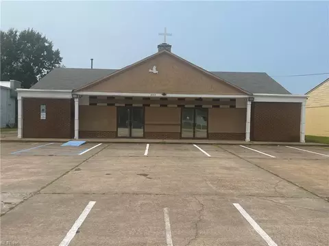 2203 Andrews Blvd, Hampton, VA 23663 photo 3