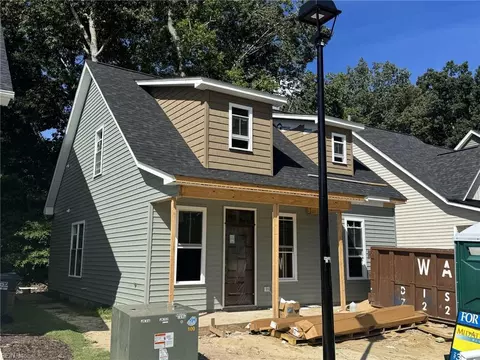 106 Blue Crab Pt, Poquoson, VA 23662
