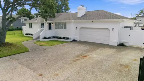 3009 Lynnhaven Dr, Virginia Beach, VA 23451