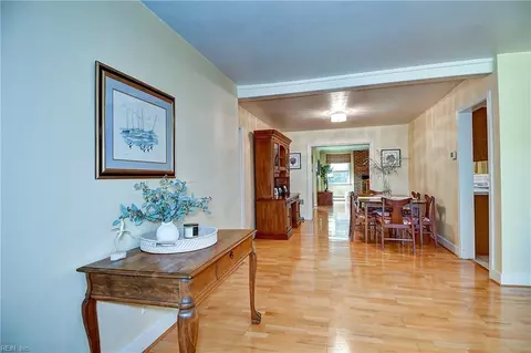 Entry Way - 8575 Circle Dr, Norfolk, VA 23503 photo 1 of 1