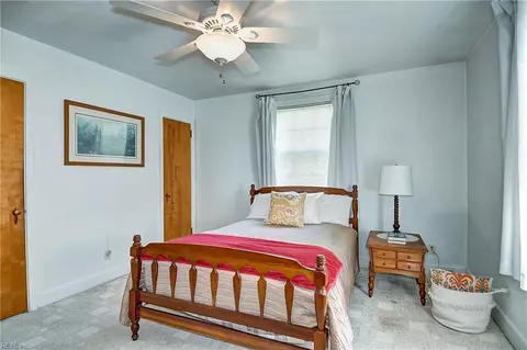 Bedroom - 8575 Circle Dr, Norfolk, VA 23503 photo 5 of 7