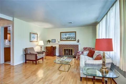 Living - 8575 Circle Dr, Norfolk, VA 23503 photo 1 of 6