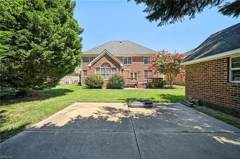 Exterior - 26 Castle Haven Rd, Hampton, VA 23666 photo 7 of 8