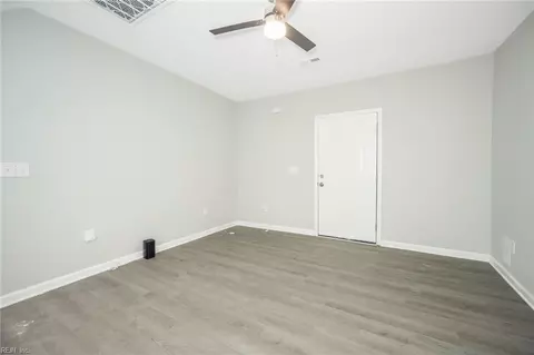 Living - 3308 Lyons Ave, Norfolk, VA 23509 photo 1 of 1