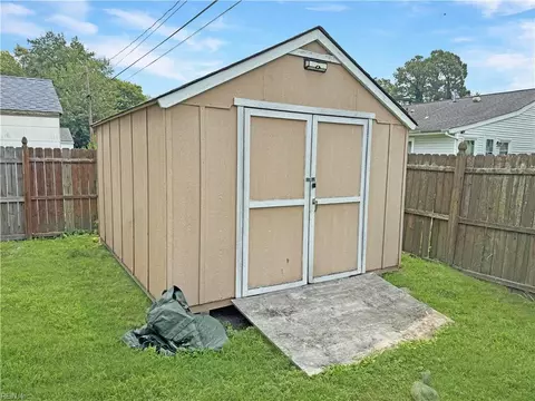 Other - 823 Headrow Ter, Hampton, VA 23666 photo 5 of 6