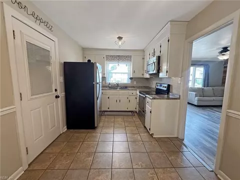 Other - 823 Headrow Ter, Hampton, VA 23666 photo 1 of 6