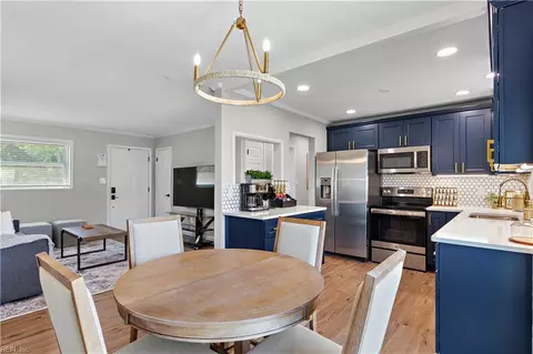 633 Nottingham Dr, Hampton, VA 23669 photo 6