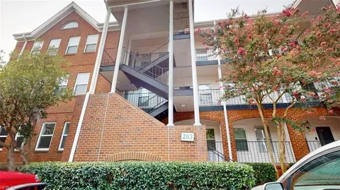 203 Westover Ave #101, Norfolk, VA 23507