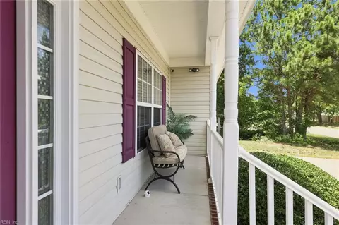 301 Forest View Ln, Smithfield, VA 23430 photo 6