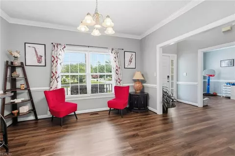 301 Forest View Ln, Smithfield, VA 23430 photo 9