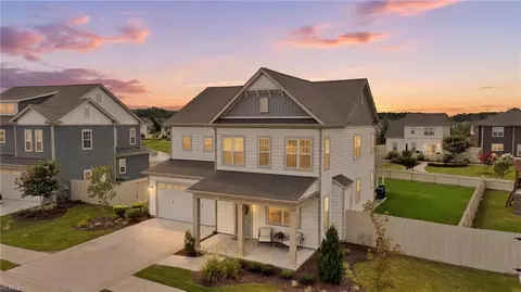 410 Middleton Way, Chesapeake, VA 23322