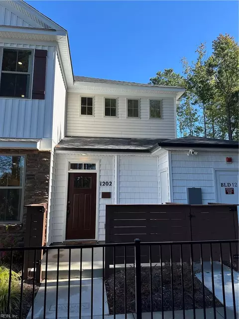 1902 Kathy Ann Way E, Carrollton, VA 23314
