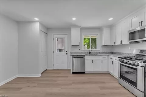 Other - 129 Jordan Dr, Hampton, VA 23666 photo 4 of 4