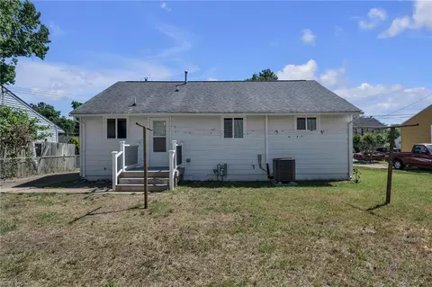 Exterior - 129 Jordan Dr, Hampton, VA 23666 photo 5 of 5
